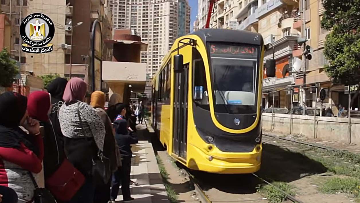 Наші трамваї колесять вулицями Єгипту