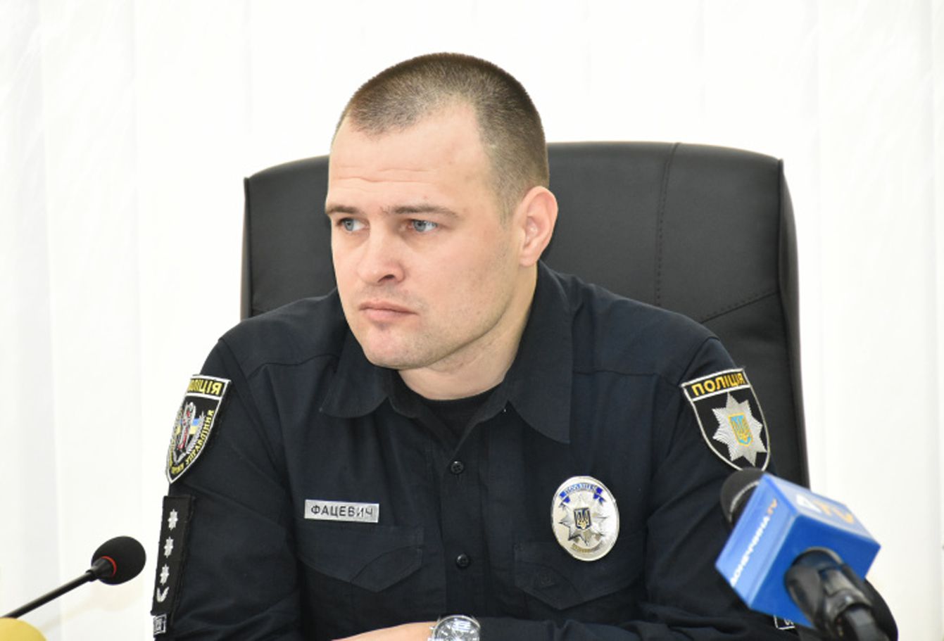 Поліцейські офіцери —  у дев’яти ОТГ Донецької області