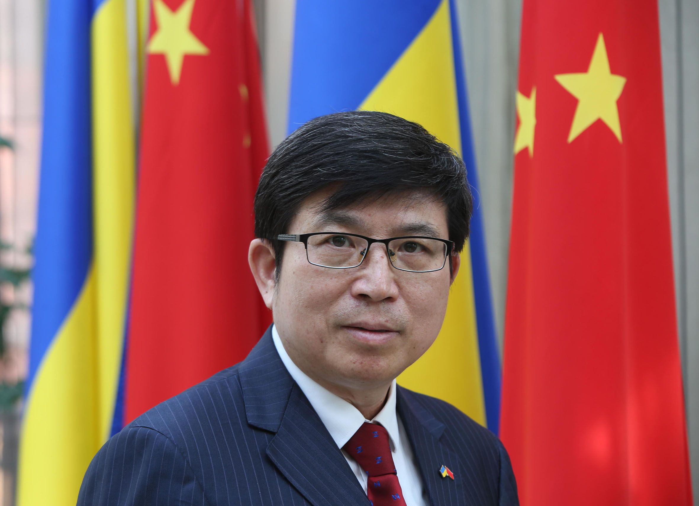 Звернення Надзвичайного та Повноважного Посла КНР в Україні пана Фань Сяньжуна