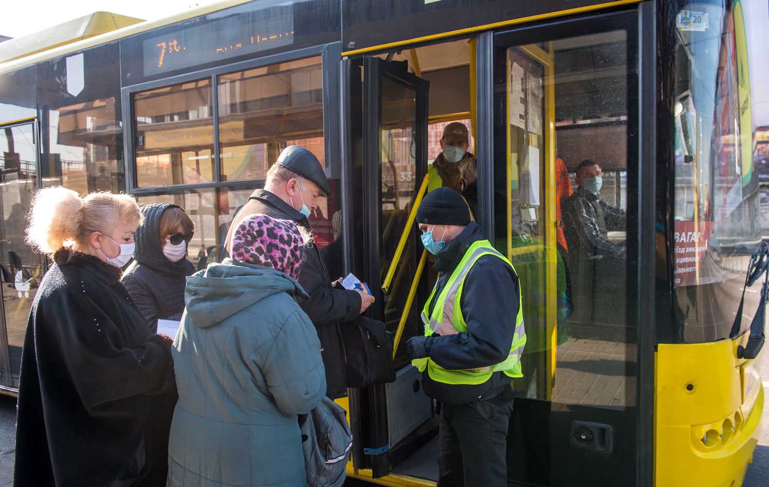 Кабінет Міністрів змінив правила перевезення у громадському транспорті 