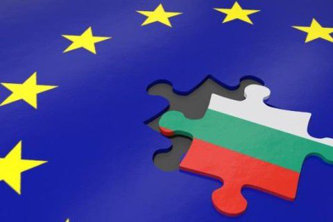 Нині у Болгарії - не до євро й 'залу очікування'