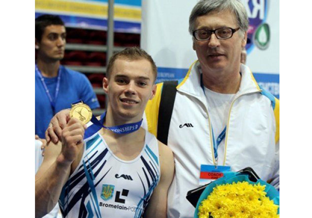 Кращий спортсмен України в березні — Олег Верняєв