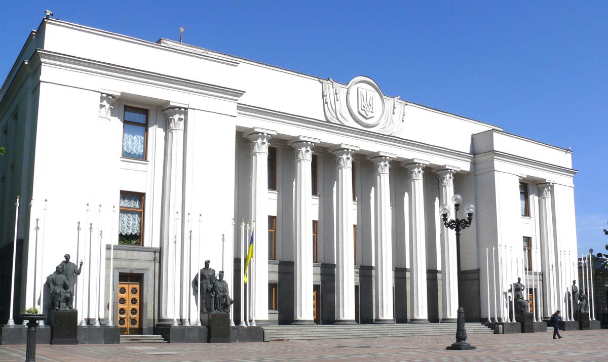 Дмитро Разумков: «Позачергове засідання Верховної Ради може відбутися 9 або 10 квітня»