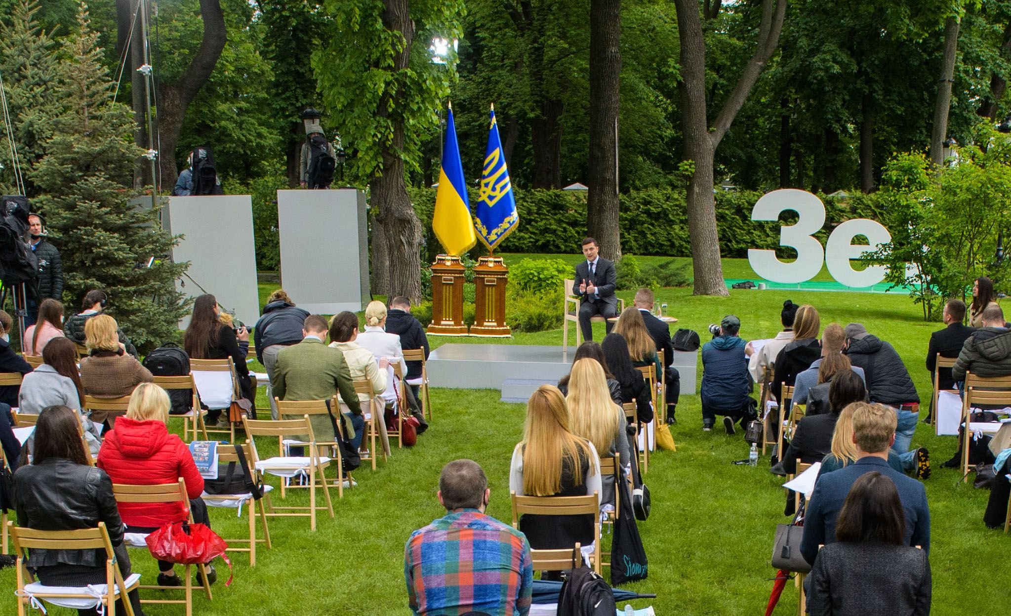 Президент Володимир Зеленський: «Я чесна, порядна людина, яка «хворіє» цією країною»
