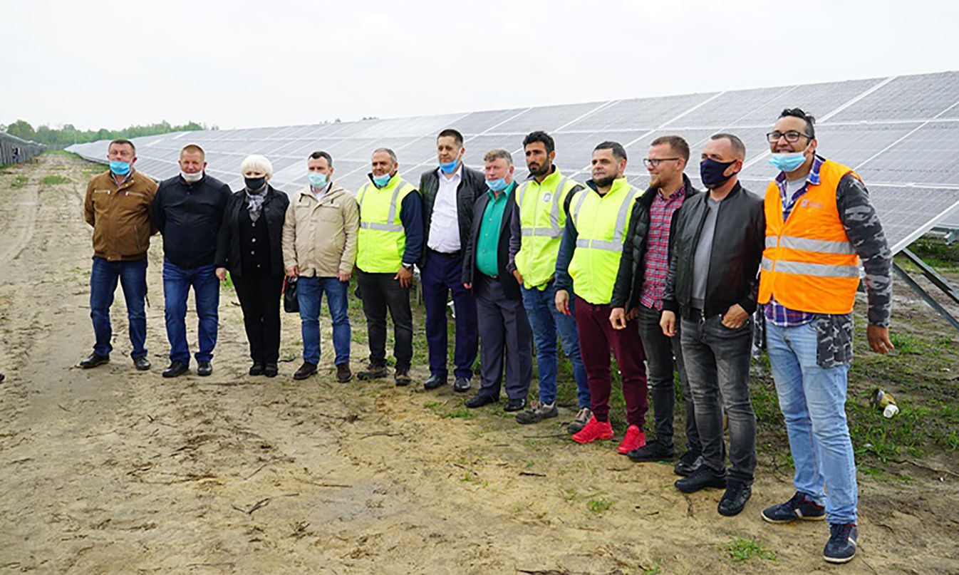 Солнечную электростанцию мощностью 16 МВт открыли в селе Игнатполь