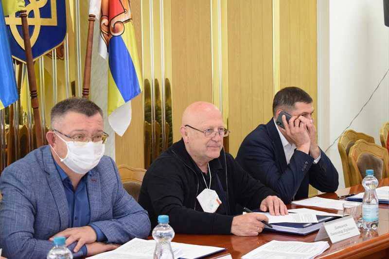 На сесію Рівненської обласної ради внесли питання про вшанування пам'яті депутата семи скликань Михайла Вервеги