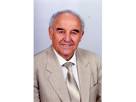 Потрібно на перше місце поставити інтереси держави і працювати вдень і вночі