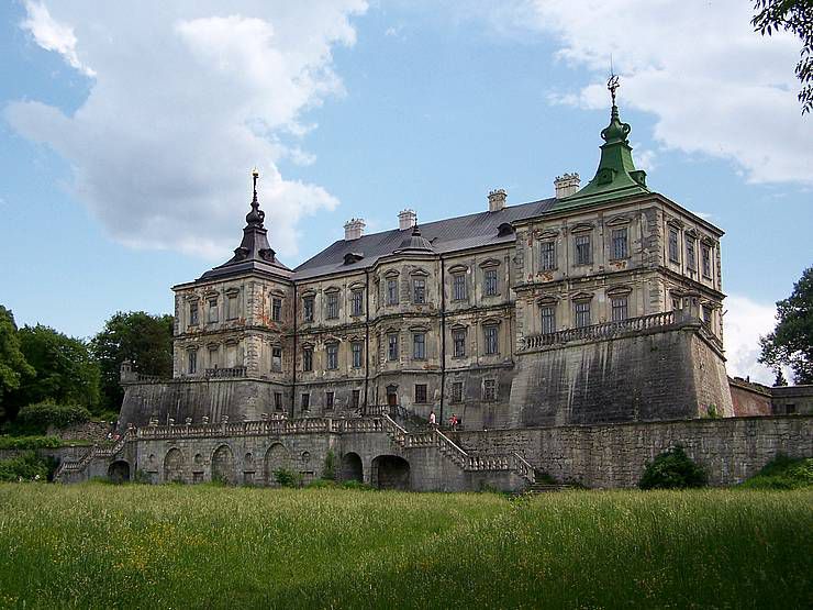 Відновлять Підгорецький замок