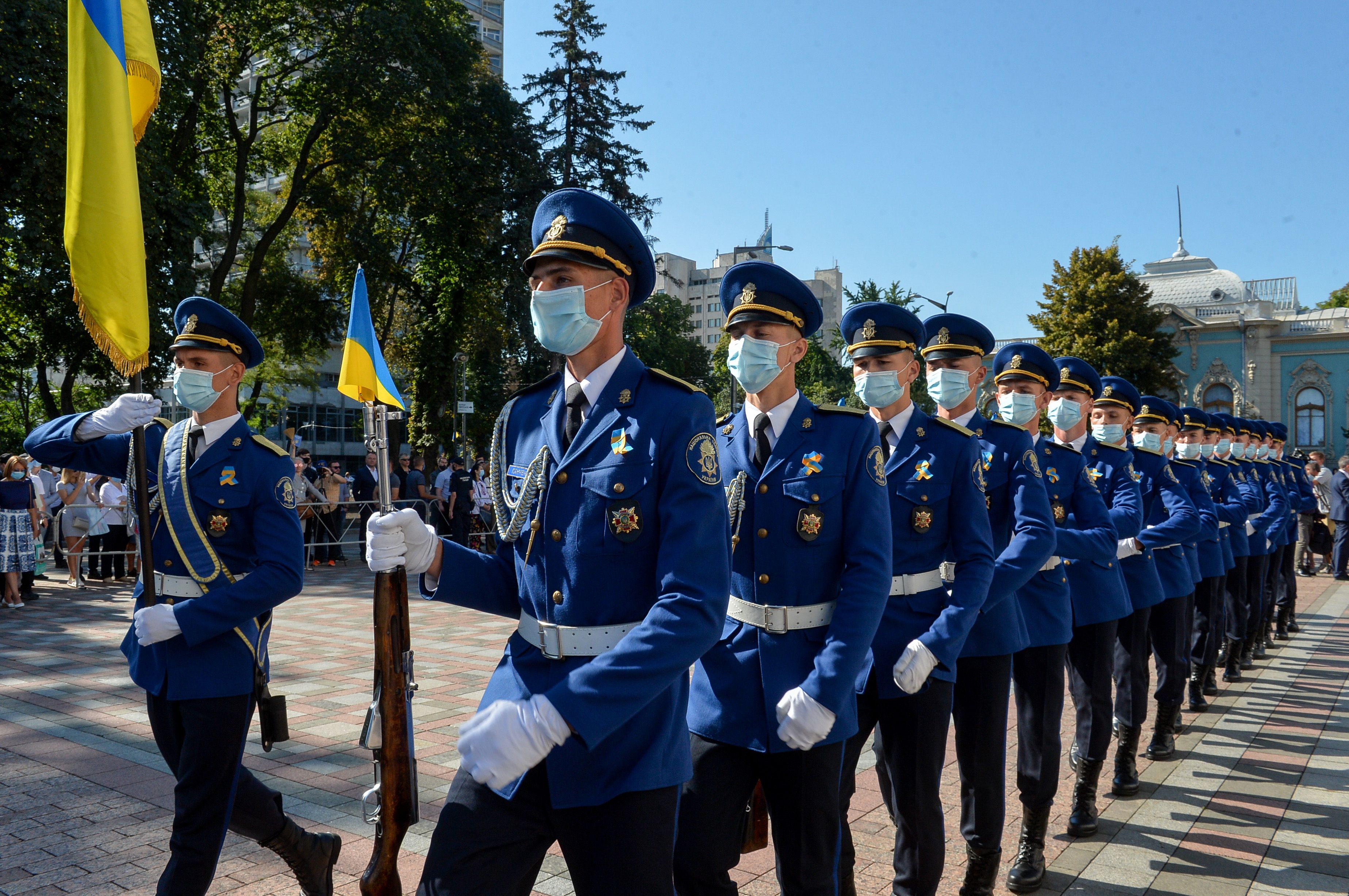 Український прапор — символ миру в нашій процвітаючій державі