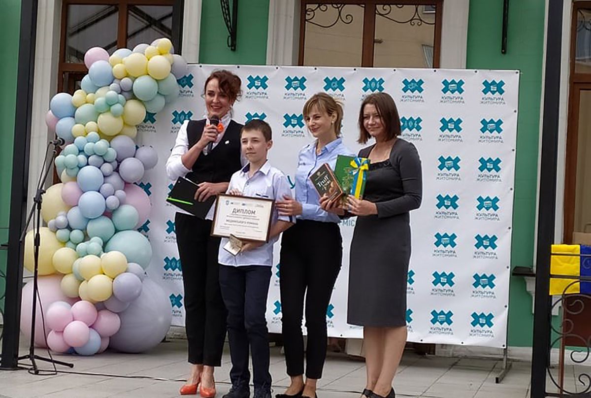 Юных победителей конкурса «Чемпион по скорочтению» наградили в Житомире.
