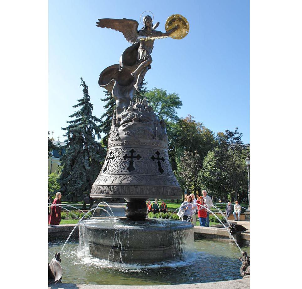 У столиці відкрито скульптурну композицію «Архангел Михаїл — захисник Києва»