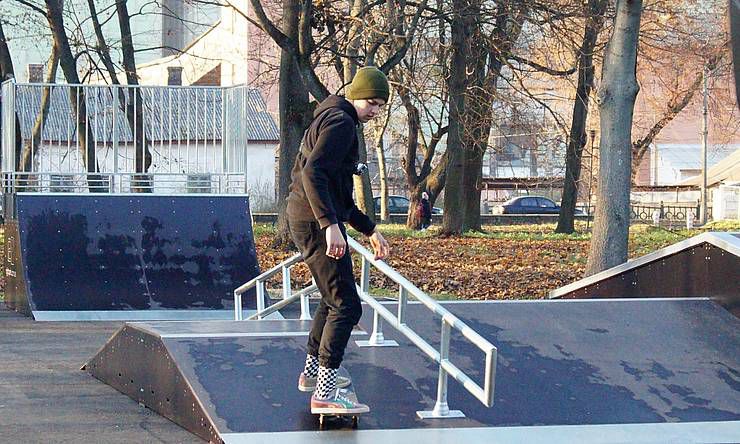 Рівненщина: У Радивилові став до ладу скейт-парк
