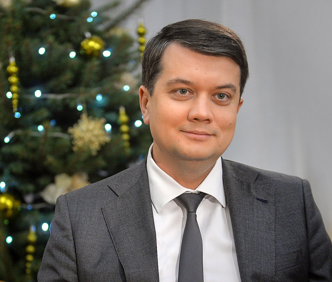 Привітання Дмитра Разумкова з Новим роком і Різдвом Христовим