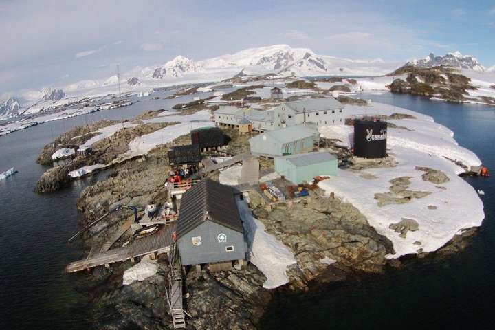 Програму досліджень в Антарктиці продовжено до 2023 року