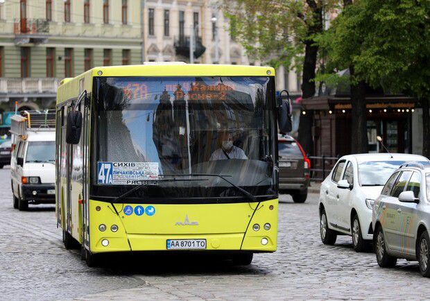 У Львові відмовилися від білоруських автобусів