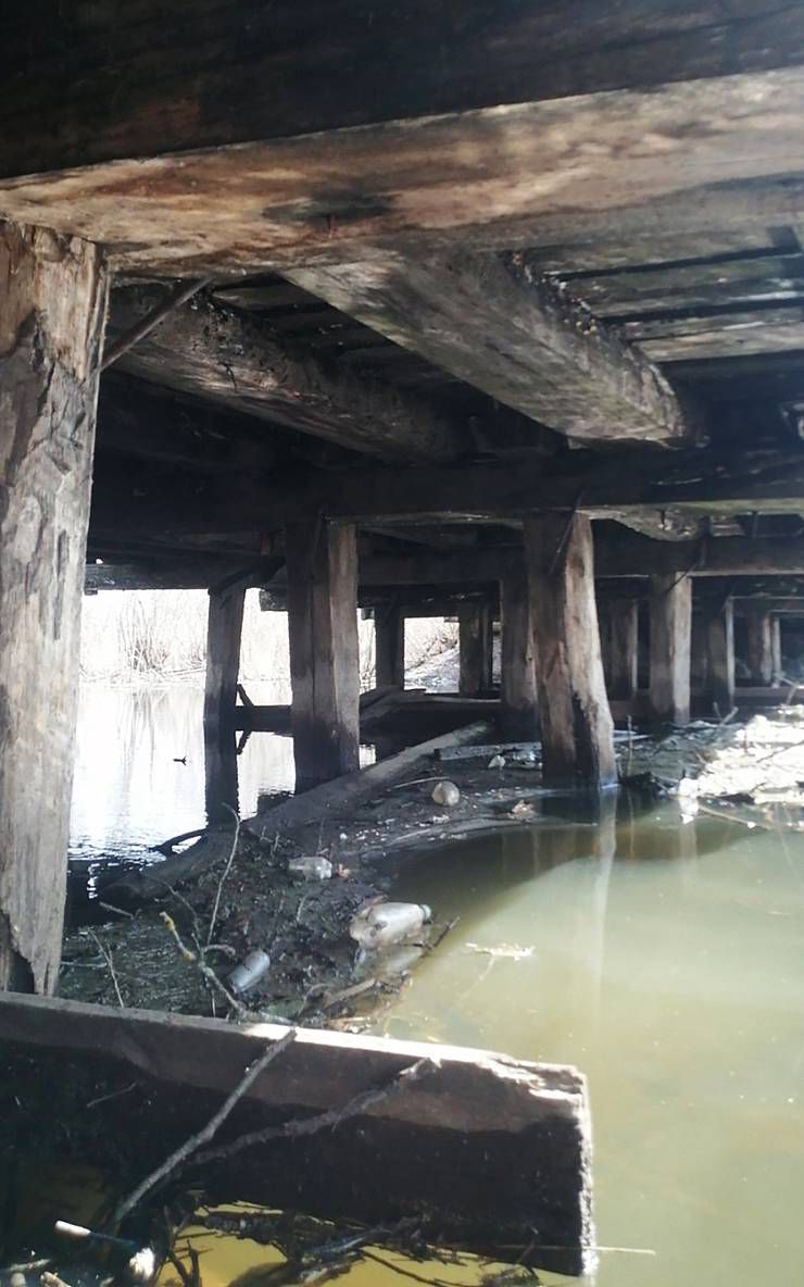 На Житомирщині громада просить допомогти з ремонтом мосту 