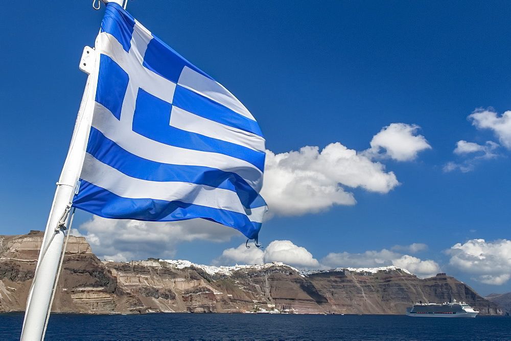 Греция: Не сделал тест перед работой - плати штраф