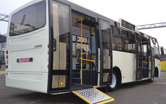 В Херсоне покупку автобусов поддерживают не все