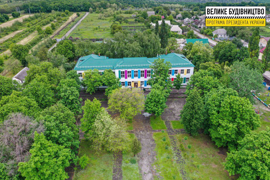 Дніпро: Чекали на ремонт школи 60 років