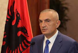 Президенту Албанії оголосили імпічмент
