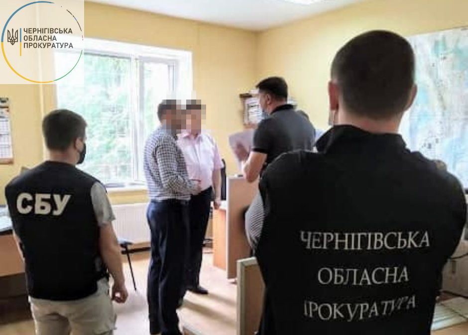 Чернігівщина: В екологічній інспекції вилучили документи