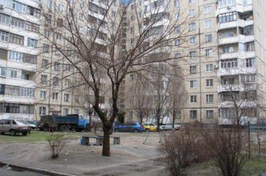 Дніпро: Мешканцям віддадуть двори