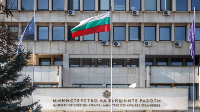 У Північній Македонії вандали осквернили прапор Болгарії