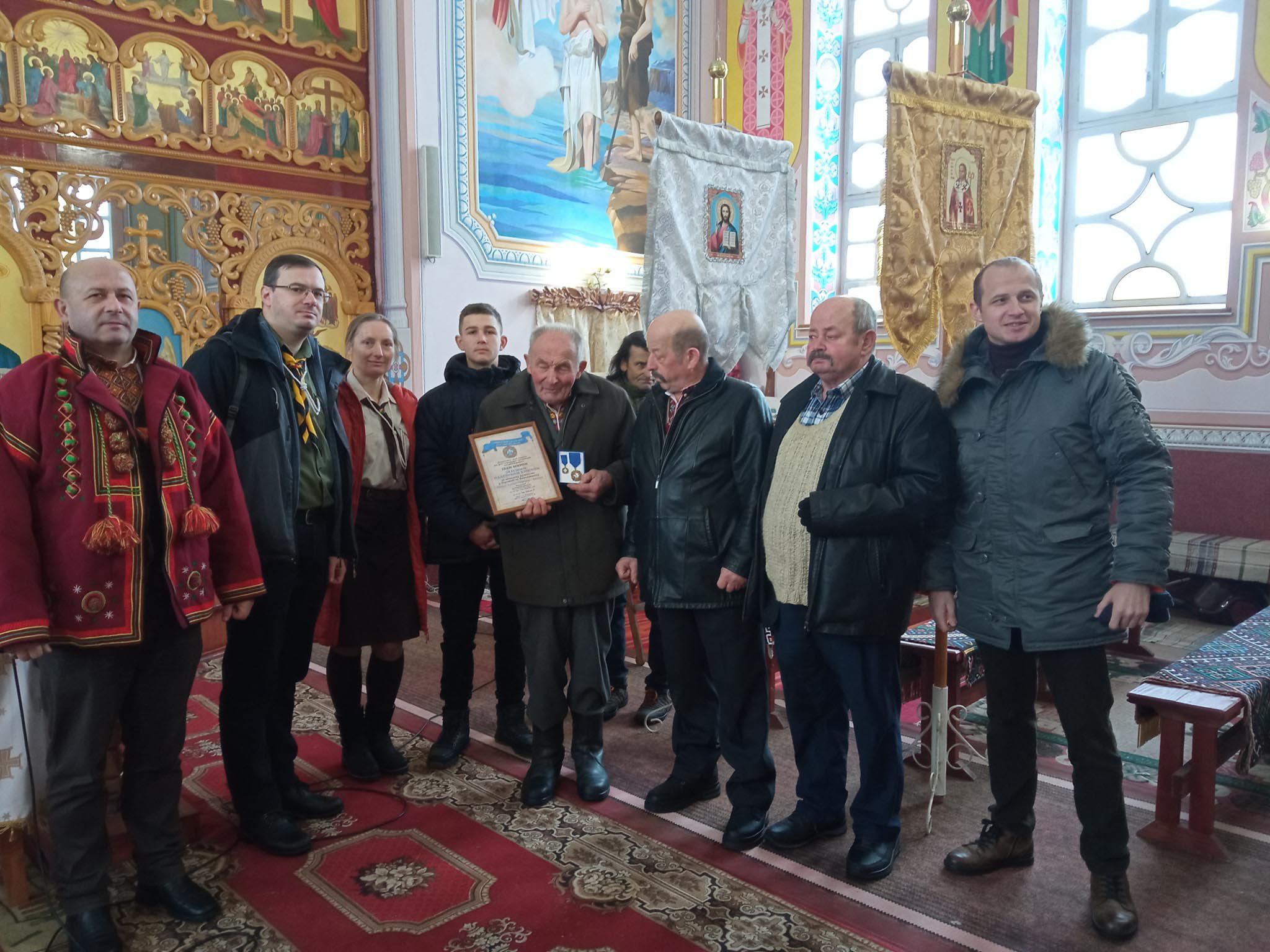 Закарпатье: Бывший политзаключенный Иван Мирон удостоен Железного Пластового Креста