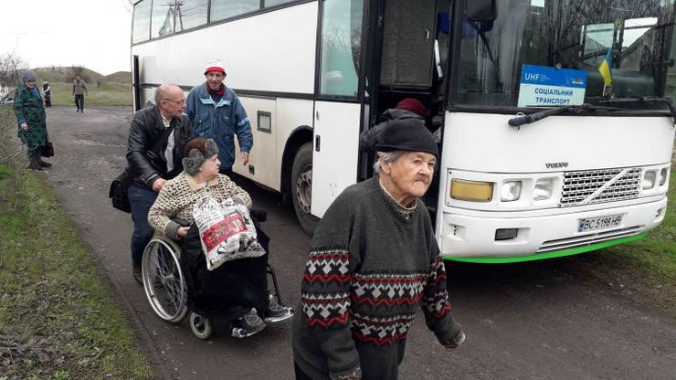 Гуманітарна місія «Проліска» евакуювала волонтерський хоспіс із літніми людьми