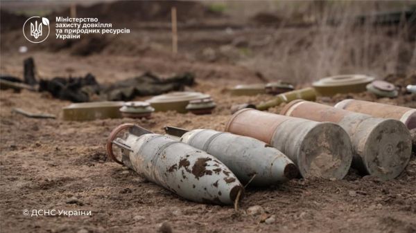 Уряд України продовжує фіксувати численні злочини окупантів проти довкілля