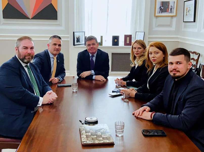 Українські парламентарії провели зустріч із Міністром фінансів Ірландії