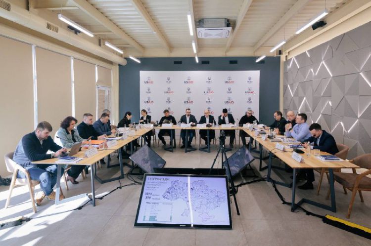 Комітет державної влади провів у Полтаві «круглий стіл»