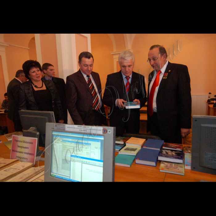 22 грудня 2009 Голова Верховної Ради України Володимир Литвин під час поїздки у Запорізьку область відвідав Запорізький національний технічний університет.