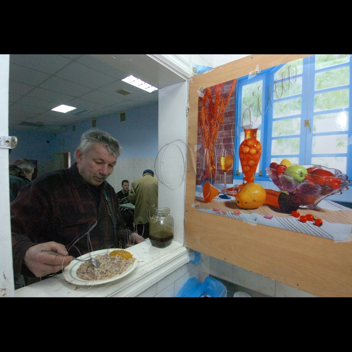 9 січня 2009 Київ, вул. Суздальська. Будинок соціальної допомоги для безхатченків.