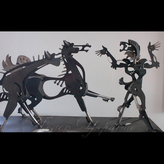 28 березня 2009 виставка скульптур Володимира Іванова «Дари Посейдона» у галереї «Коло Заспи».