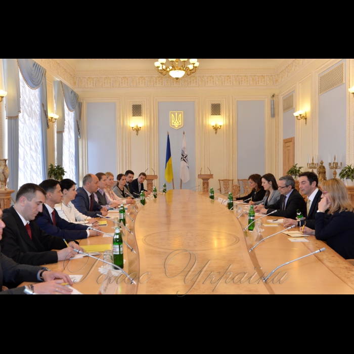 6 квітня 2017 зустріч Голови Верховної Ради України Андрія Парубія з Президентом Парламентської асамблеї НАТО Паоло Аллі.