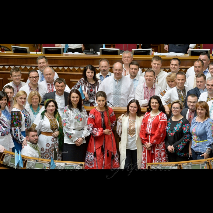 18 травня 2017 пленарне засідання Верховної Ради України.
