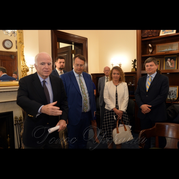 15 червня 2017 візит до США Голови Верховної Ради України Андрія Парубія.
Зустріч з Головою Комітету з питань збройних сил Сенату Джоном Маккейном.