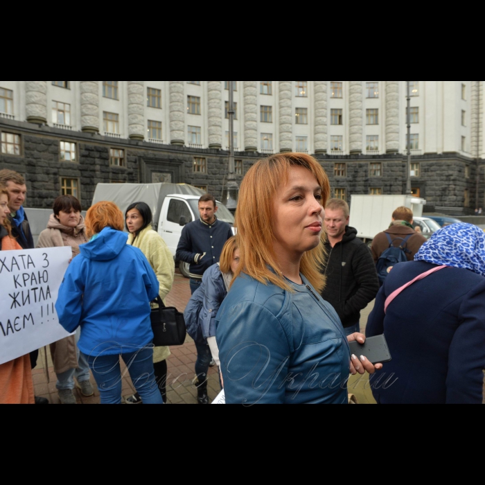 20 вересня 2017 акція переселенців біля Кабміну.
Народний депутат Наталія Веселова – Самопоміч.