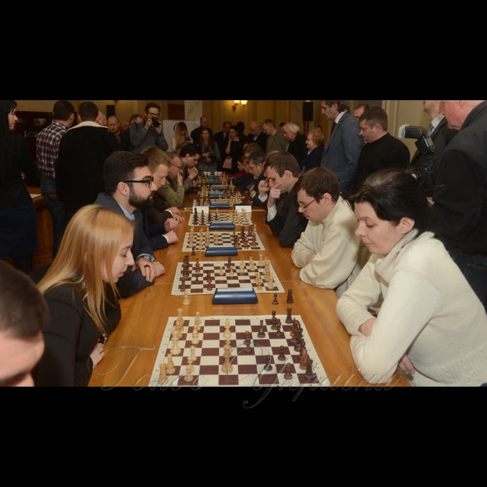 19 грудня 2017 у ВР відбулося офіційне відкриття шахового турніру, присвяченого пам’яті В.Чорновола 
