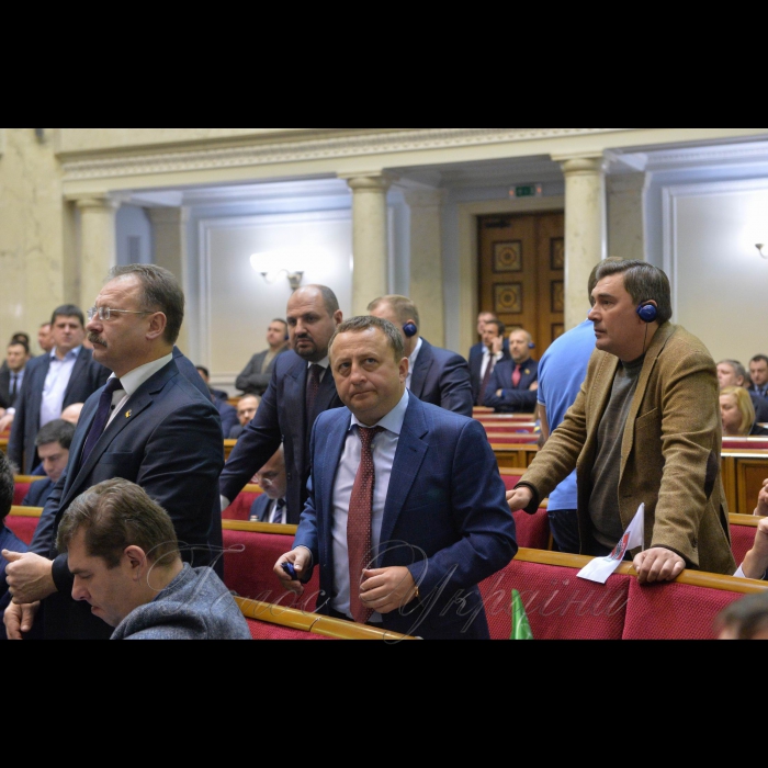 18 січня 2018 пленарне засідання Верховної Ради України.
Верховна Рада України 280 голосами «за» прийняла Прийнято Закон 