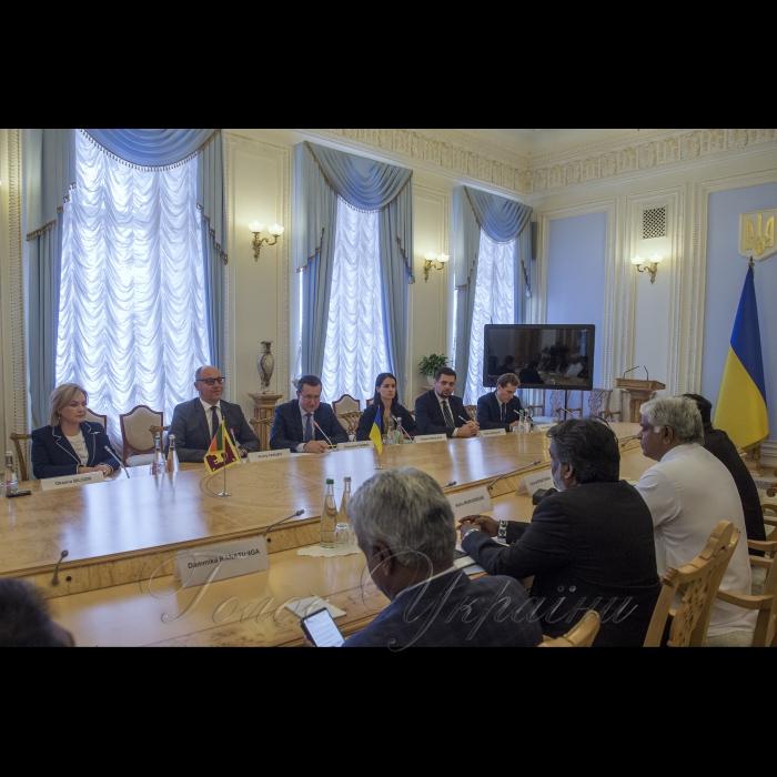 27 вересня 2018 зустріч Голови Верховної Ради України Андрія Парубія з делегацією депутатської групи дружби з Україною Парламенту Демократичної Соціалістичної Республіки Шрі-Ланка.