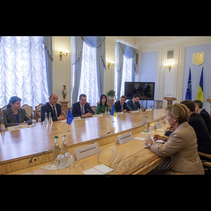 16 жовтня 2018 зустріч Голови Верховної Ради України Андрія Парубія з Президентом Парламентської асамблеї НАТО Расою Юкнявічєнє
