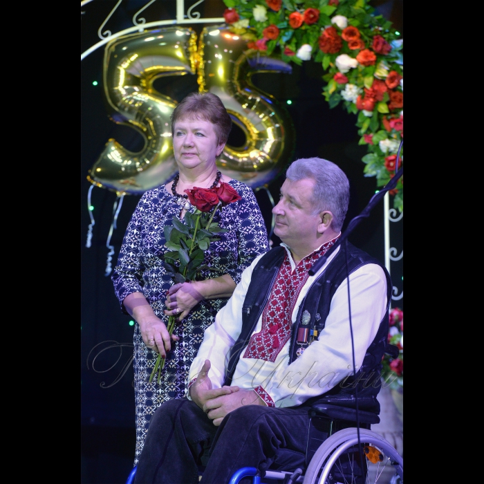 11 грудня 2018 святкування 55-річчя художника Юрія Пацана.
Художник Юрій Пацан з дружиною Тетяною.