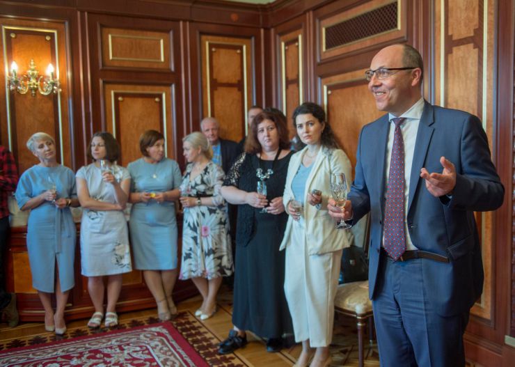 6 червня 2019 Голова Верховної Ради України Андрій Парубій привітав журналістів з професійним святом.