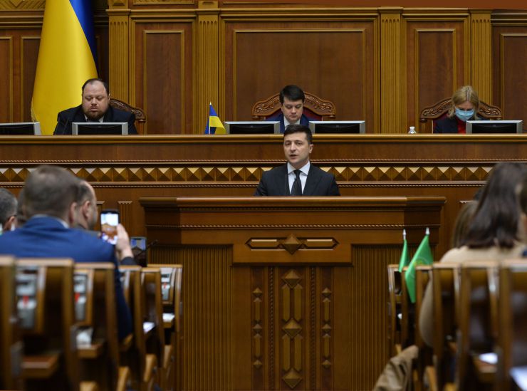 Позачергове пленарне засідання Верховної Ради України.

Прийнято Постанову 