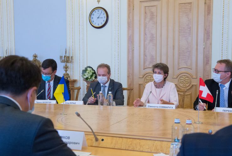 Офіційна зустріч Голови Верховної Ради України Дмитра Разумкова з Президентом Швейцарської Конфедерації Симонеттою Соммаругою