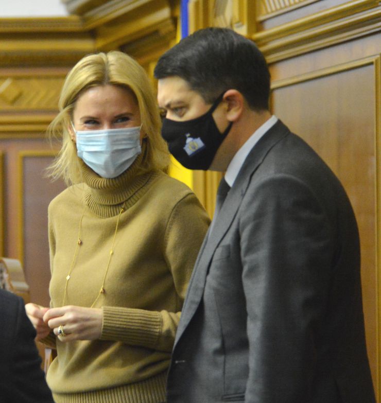 Пленарное заседание Верховной Рады Украины 2 декабря
