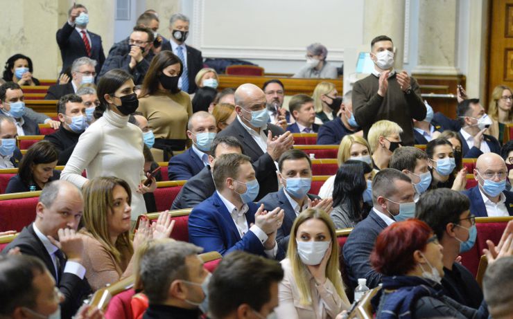 Вечірнє пленарне засідання Верховної Ради України 15 грудня. Прийнято Закон 
