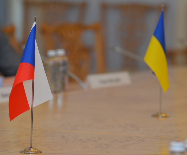 Заступниця Голови Верховної Ради України Олена Кондратюк зустрілася з Першим заступником Голови Сенату Парламенту Чехії Їржі Ружічкою в рамках його офіційного візиту в Україну.